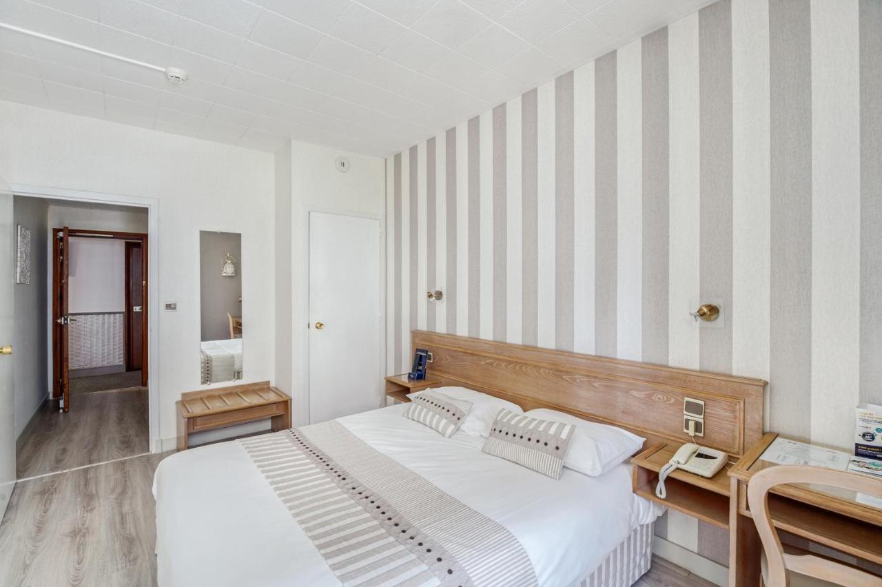 Contact Hotel Limoges - Hotel Des Deux Moulins Екстериор снимка