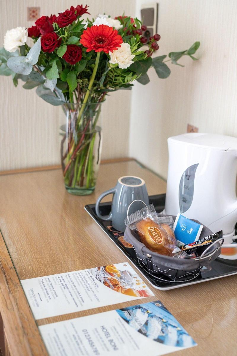 Contact Hotel Limoges - Hotel Des Deux Moulins Екстериор снимка