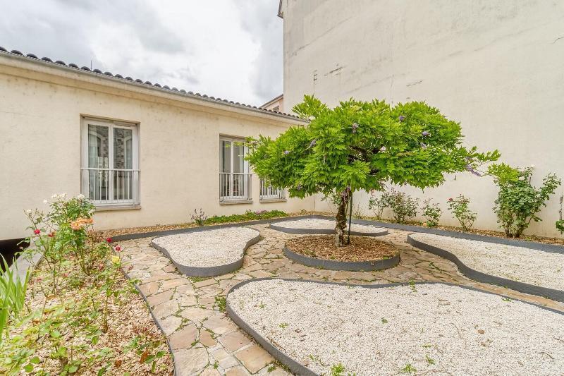 Contact Hotel Limoges - Hotel Des Deux Moulins Екстериор снимка