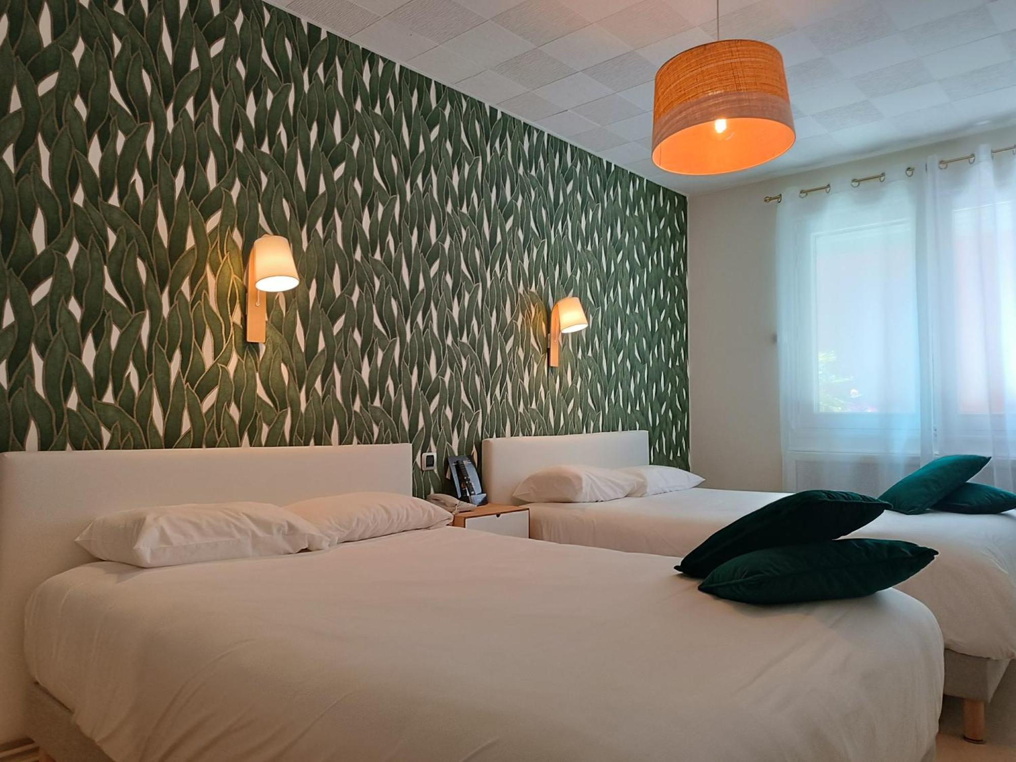 Contact Hotel Limoges - Hotel Des Deux Moulins Екстериор снимка