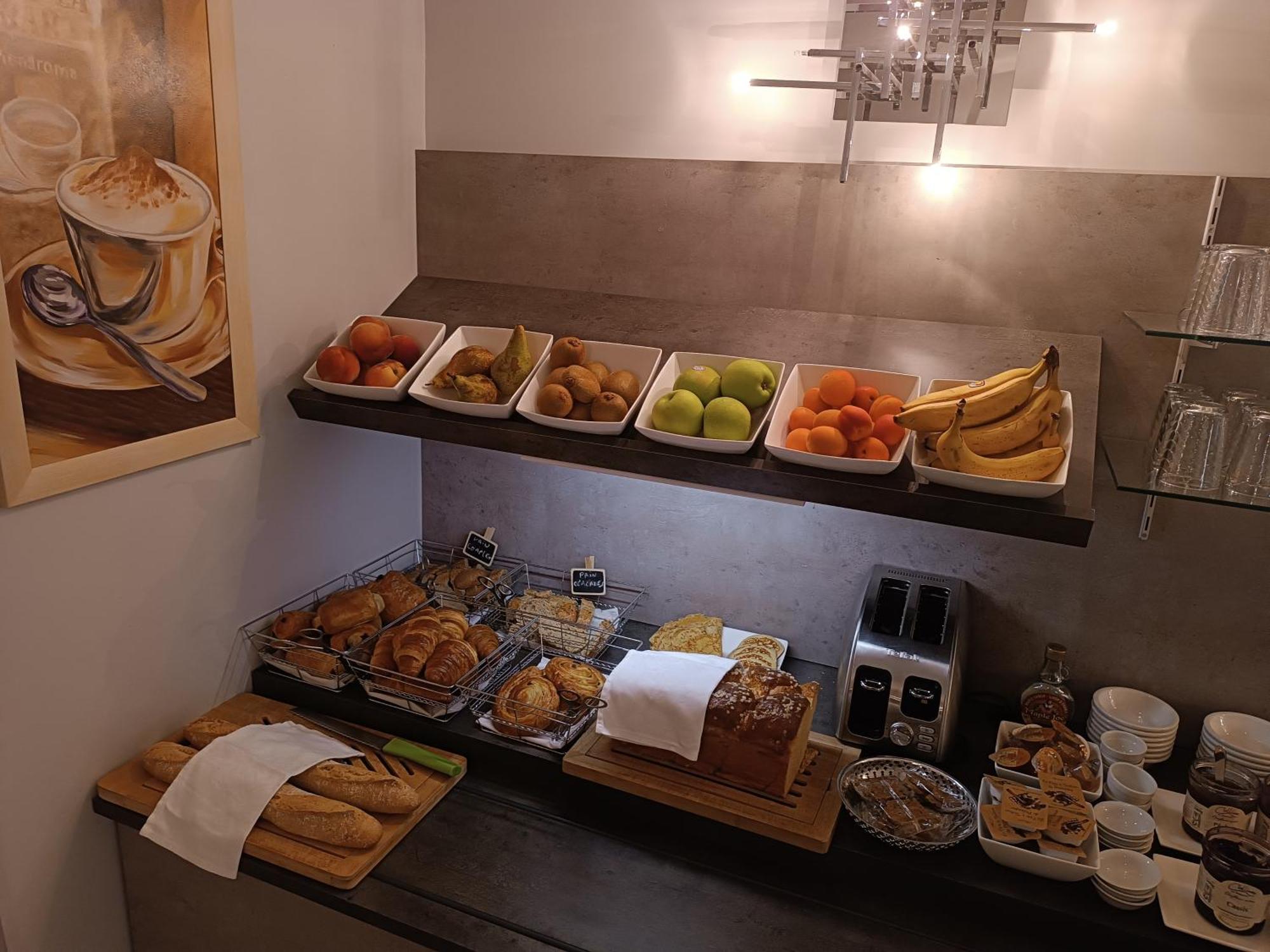 Contact Hotel Limoges - Hotel Des Deux Moulins Екстериор снимка