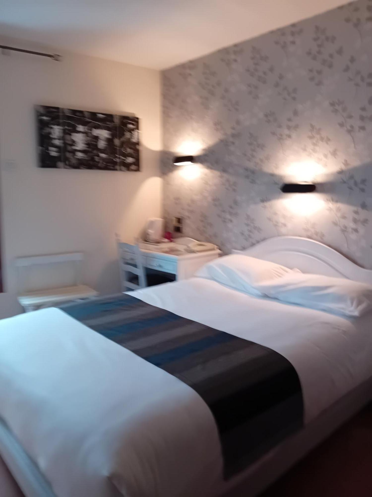 Contact Hotel Limoges - Hotel Des Deux Moulins Екстериор снимка